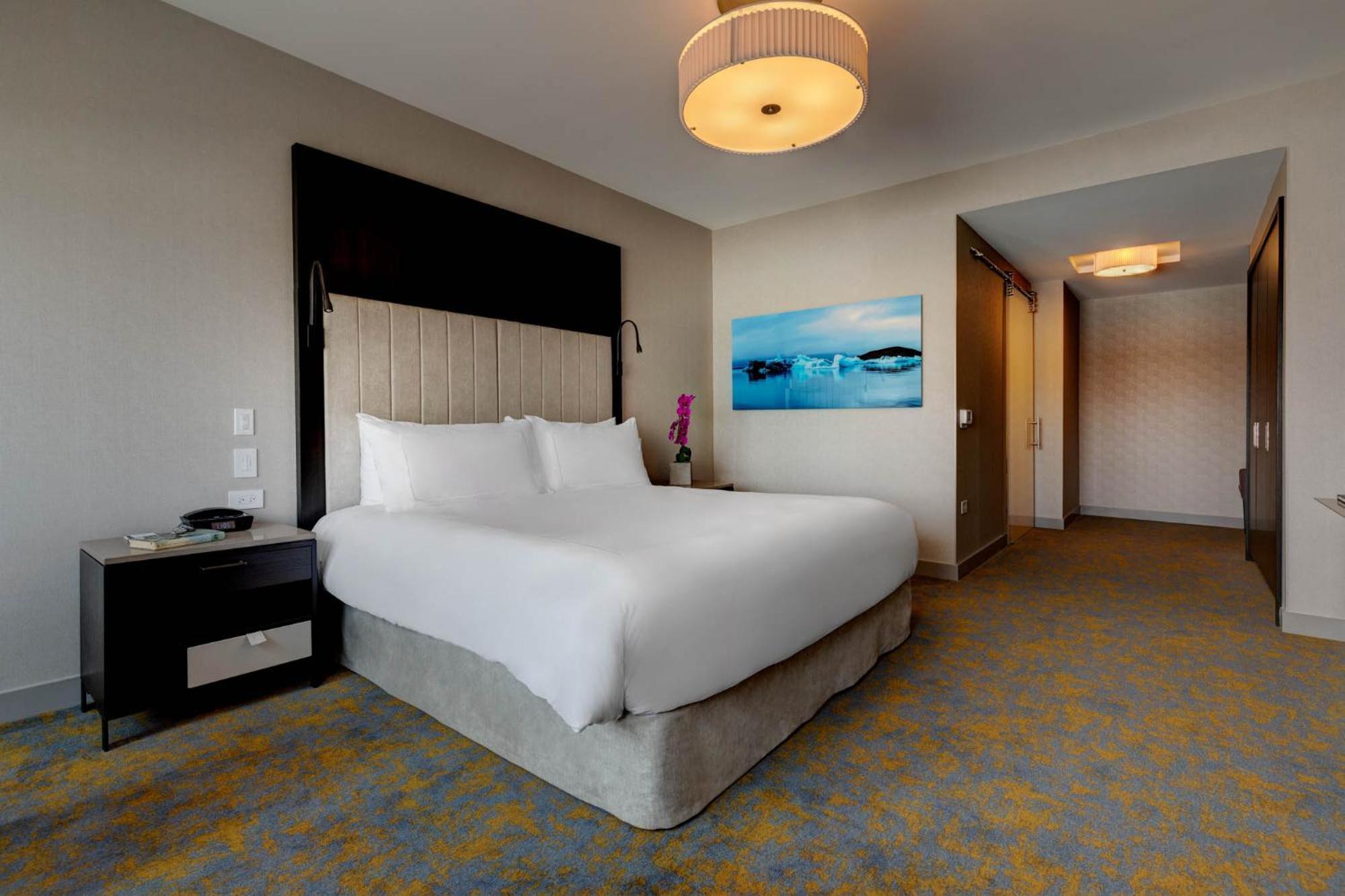 Hotel X Toronto, A Destination By Hyatt Hotel Exterior photo