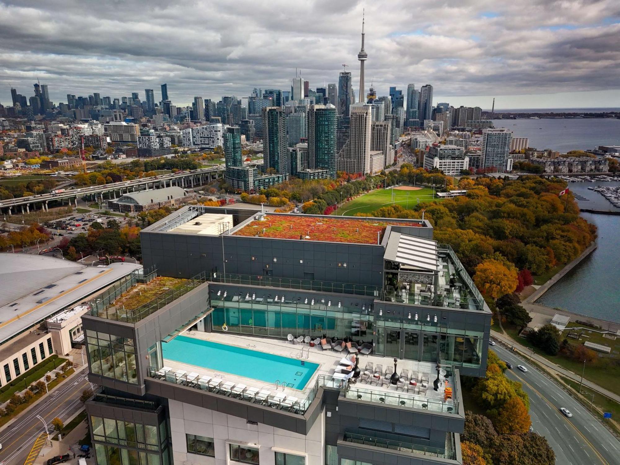 Hotel X Toronto, A Destination By Hyatt Hotel Exterior photo