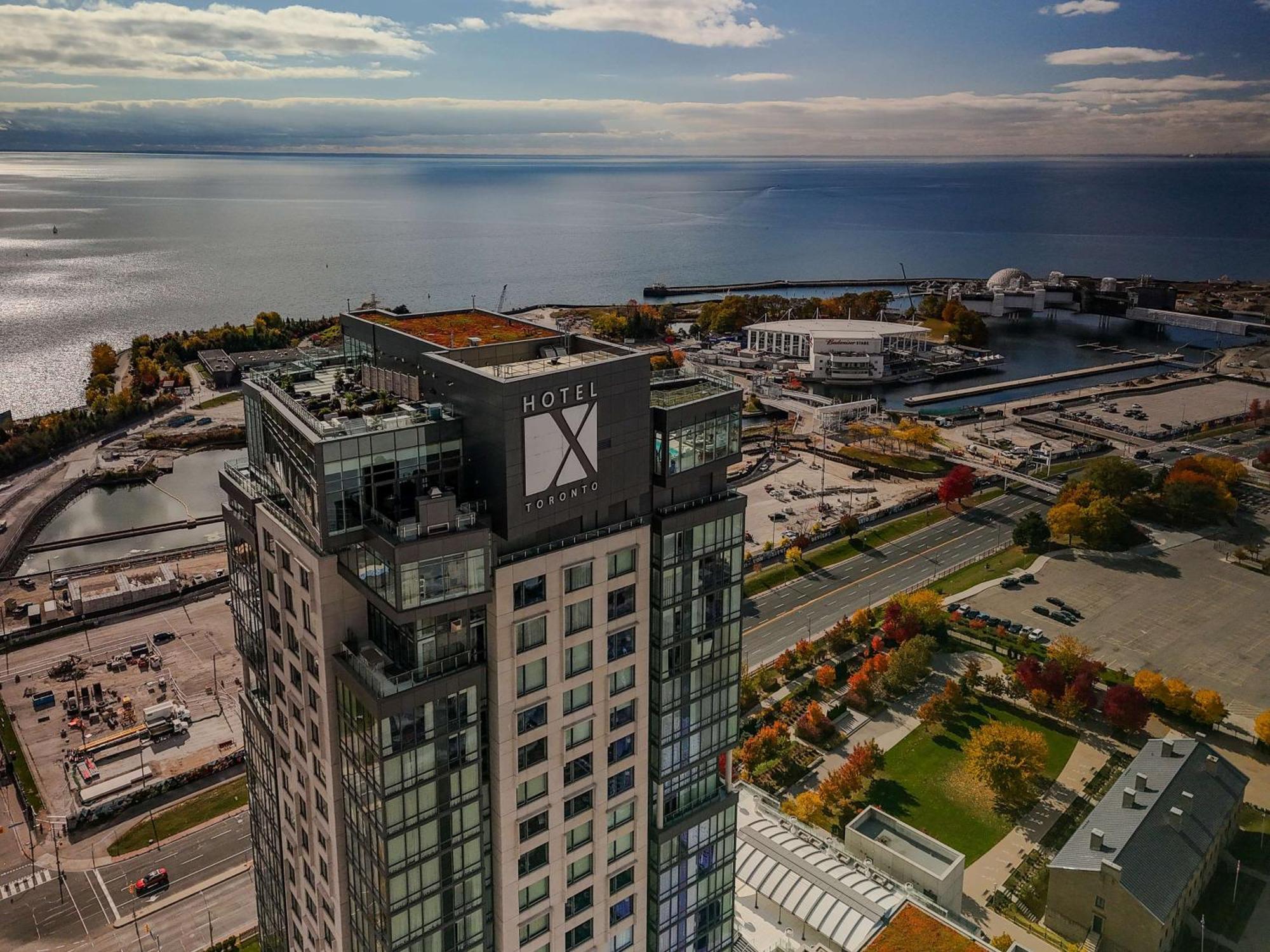 Hotel X Toronto, A Destination By Hyatt Hotel Exterior photo