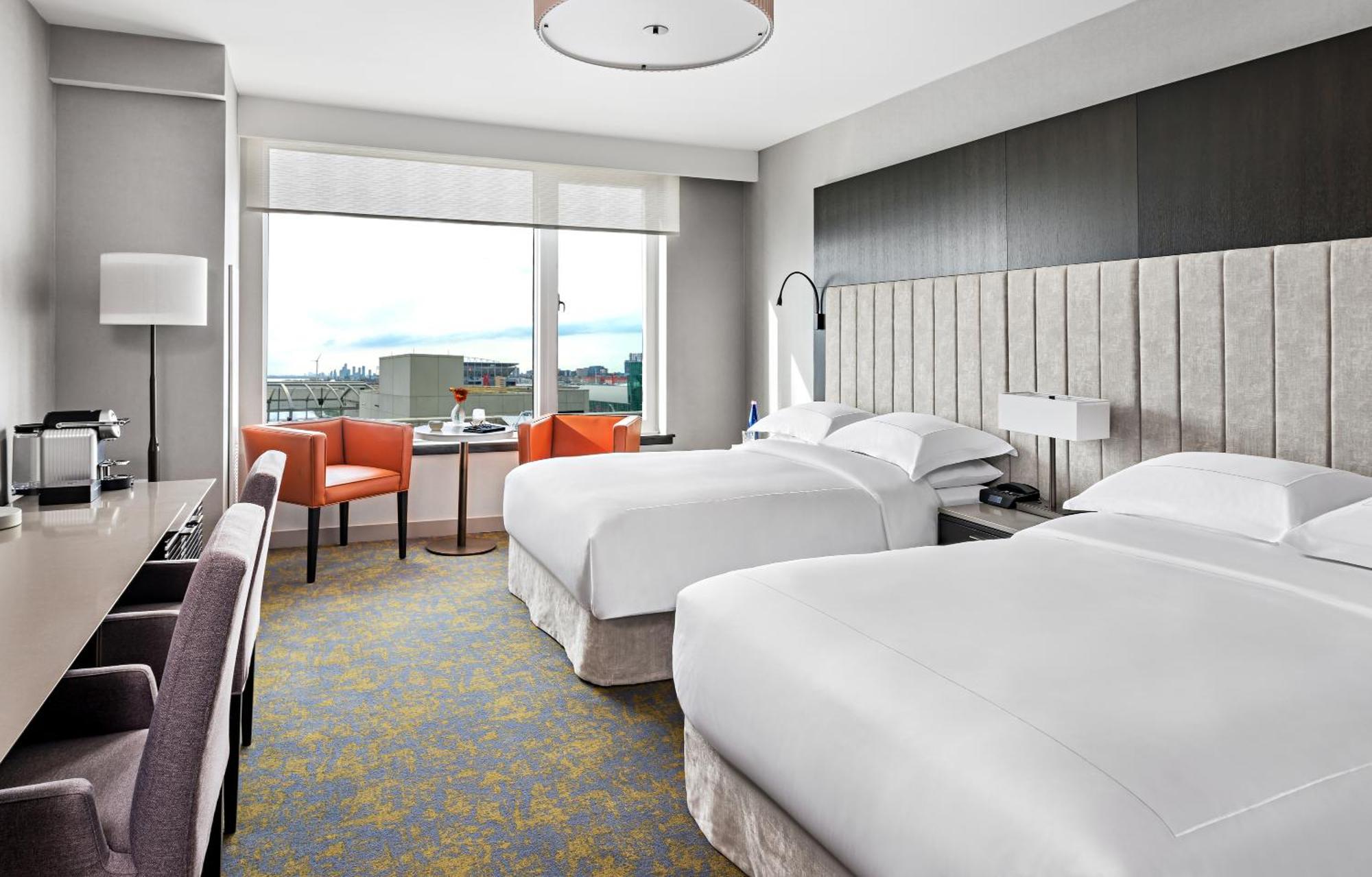 Hotel X Toronto, A Destination By Hyatt Hotel Exterior photo